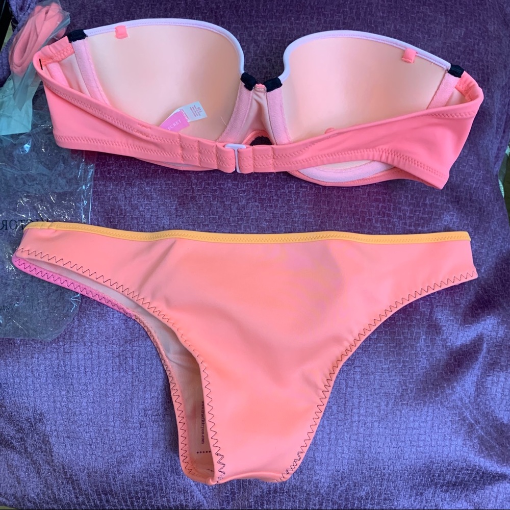 Victoria Secret Color-block Swimsuit - Picture 2 of 5